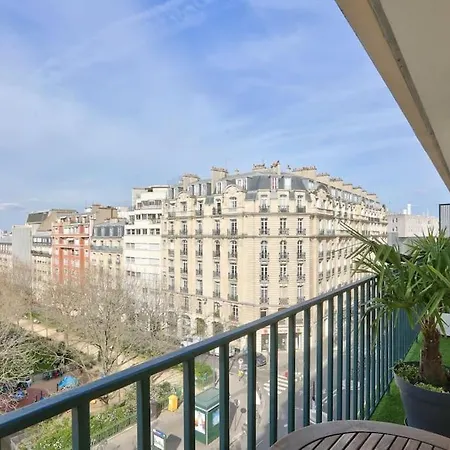 Superbe T3 Avec Vue Imprenable Sur La Tour Eiffel