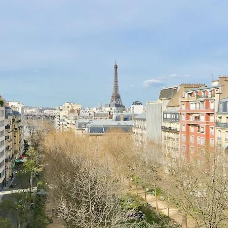 Superbe T3 Avec Vue Imprenable Sur La Tour Eiffel *